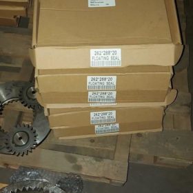 XKAH-01675 Доукон редуктора Hyundai R250LC-7 (XKAQ-01675 )